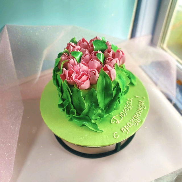 Торт на заказ "Букет тюльпанов"