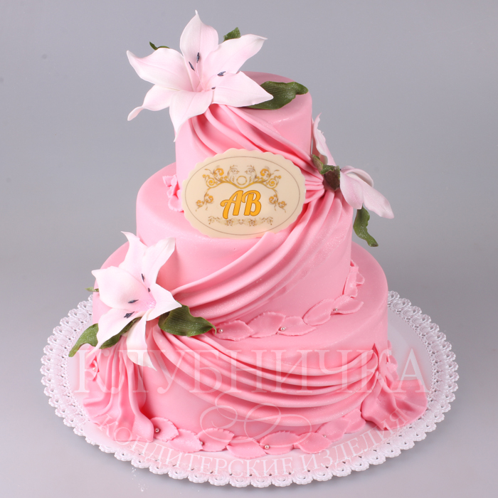 Свадебный торт "Розовые лилии" 1600 руб/кг + Вензель 500 руб