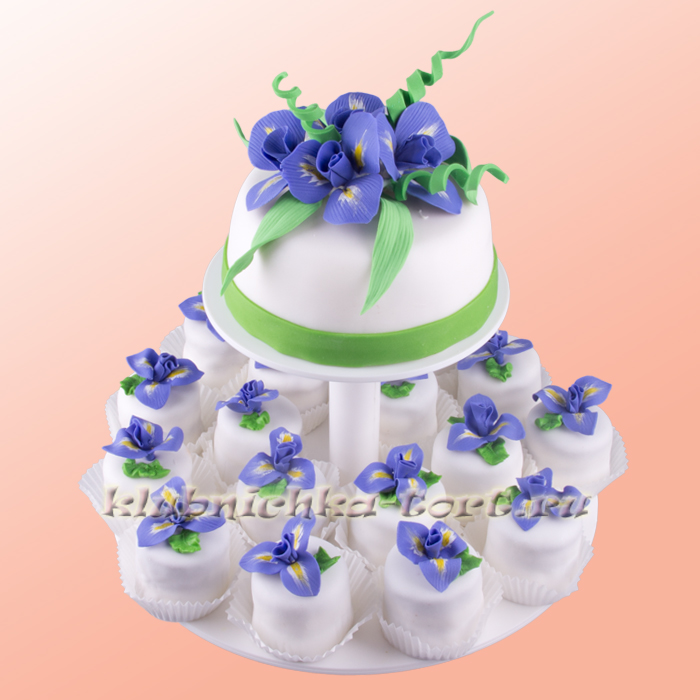 Свадебный торт "Рошфор с ирисами" 1710руб/кг + пирожное 230 руб/шт