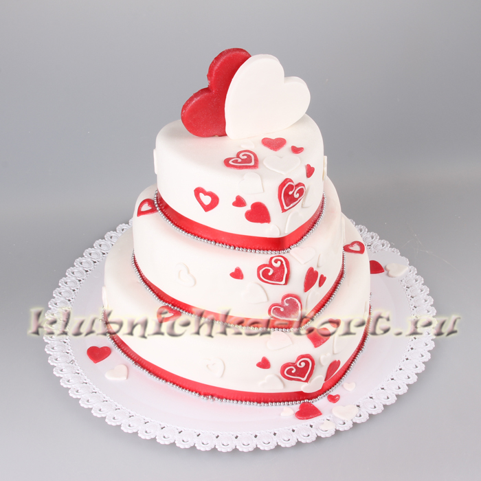 Свадебный торт "Красно-белые сердца" 1400руб/кг