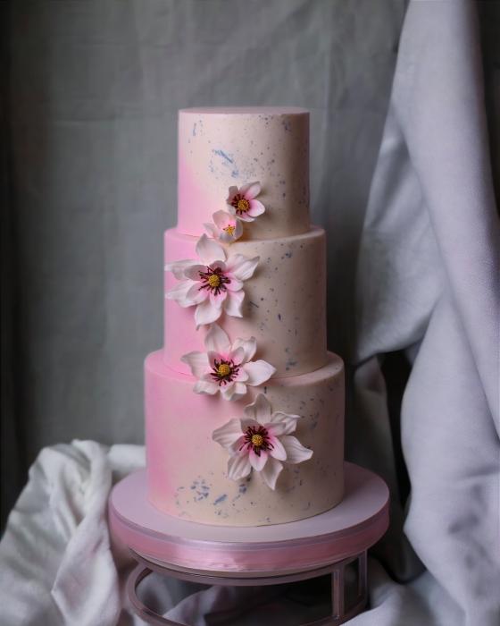 Свадебный торт "Королевская магнолия"
