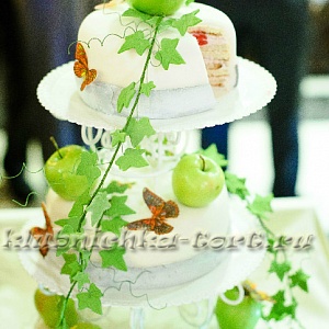 Свадебный торт "Белый налив" 1500 руб/кг